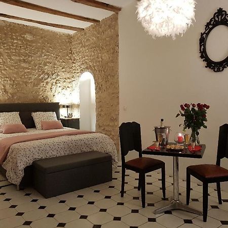 Nazelles-Negron Le Grand Coudreau B&B 외부 사진